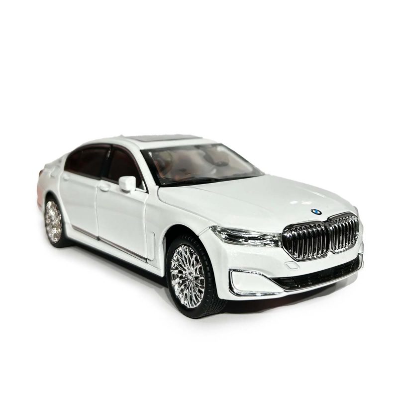 BMW I7