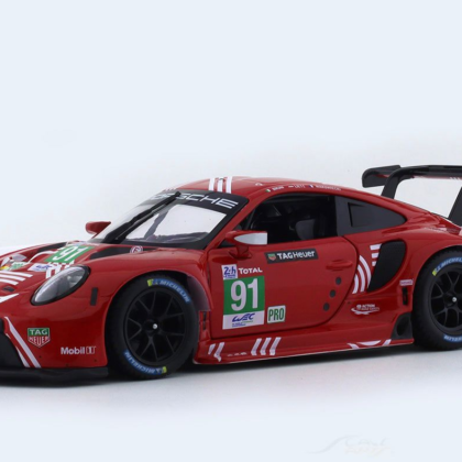 PORSCHE 911 RSR