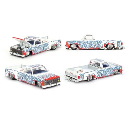 CHEVAROLET SILVERADO DUALLY ON FIRE V2