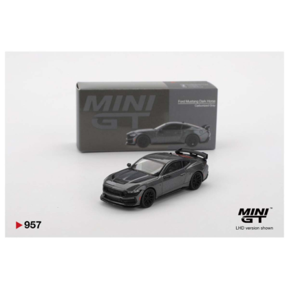 FORD MUSTANG DARK HORSE 2024